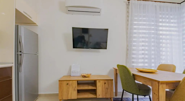 Perfect One-Bedroom Apartment Mountain View Dolce Vita 1-11, Rezervovat Apartmán Hotely v Alsancak s parkováním, Parkování
