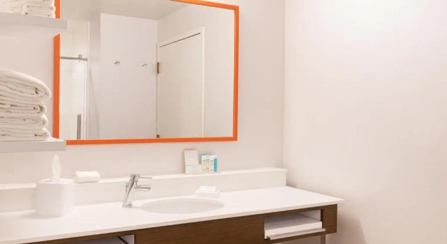 Двухместный люкс Deluxe Hampton Inn Cleveland-Solon