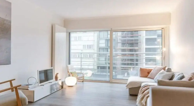 Charming and Cozy Apartment With sea View, Prenota Appartamento Hotel a Flanders con parcheggio, Parcheggio