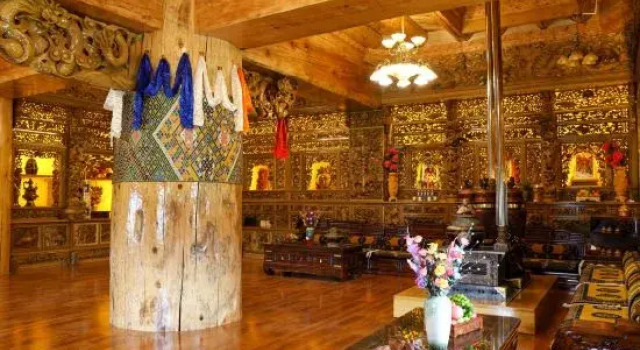 Jisong Dengzhu Tibeta Culture Experience Manor, Prenota Hotel Shangri-La Yunnan