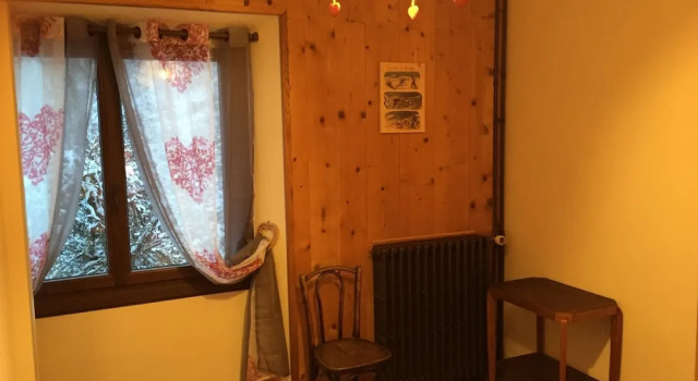 Bar Hotel Restaurant le Margeriaz, Забронировать Отель Ле-Дезерт Массиф Де Бож