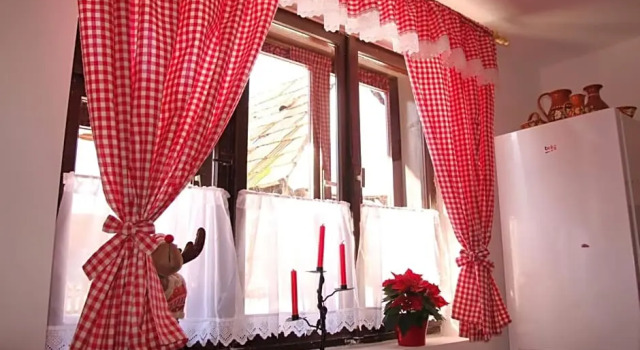 Chalupka V Zdiari, Rezervovat Hotel Hotely v Prešovský kraj s parkováním, Parkování