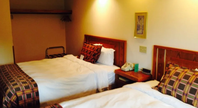 Spring Valley Inn