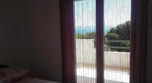 Apartmani  abić A6, Забронировать Отель Макарска Biokovo Nature Park, рядом с Пляж Цвитацка