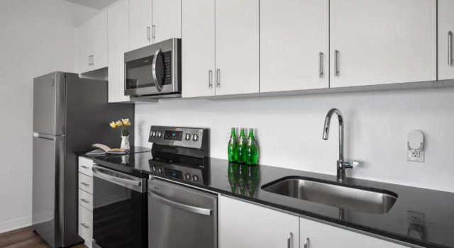 Stylish 3Br + Study Condo - Oakville, Varaa Hotelli  