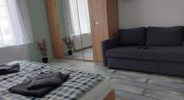 Crystal Apartman, Buchen Sie Ferienwohnung Eger 
