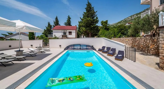 Студия с балконом и с видом на море Apartments Prkačin