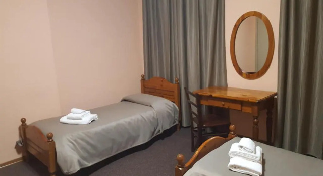 Трёхместный номер Standard Hotel Calaluna
