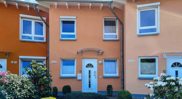 Apartes-Ferienhaus-10-in-der-Ferienanlage-Wohnpark-Weser-in-Doese, Забронировать Апартаменты/квартира Отели Пляжа Куксхавен с парковкой, Парковка