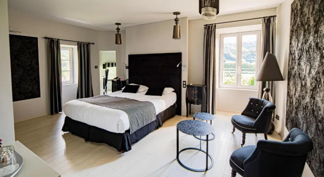 Двухместный номер Prestige Château de la Falque, The Originals Relais