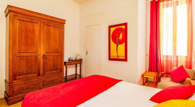 Номер Classic Logis Hôtel Restaurant des Corbières