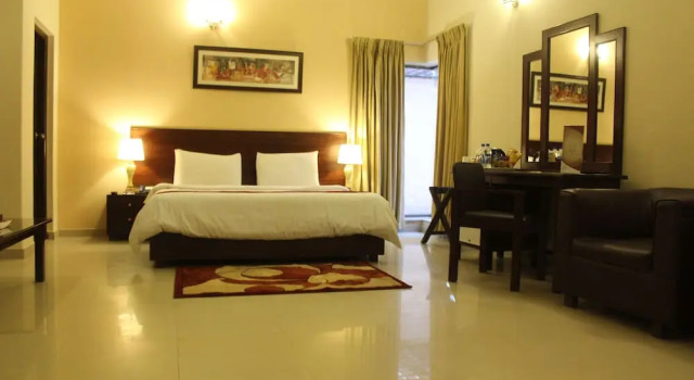 Номер Executive Hotel One Bahawalpur