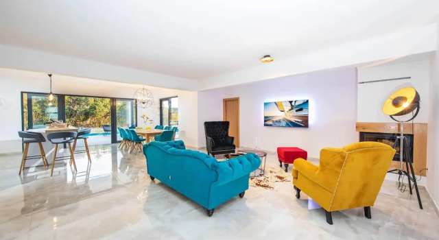 New Modern Villa Luce