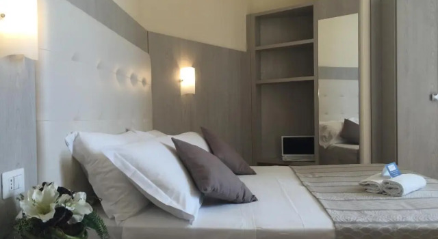 Трёхместный номер Standard с видом на море Hotel Jumbo