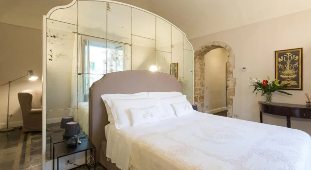 Полулюкс с балконом San Carlo Suites