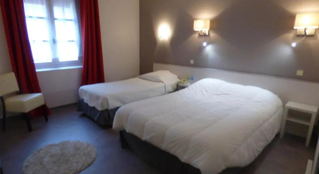 Четырёхместный номер Standard Hotel du Centre