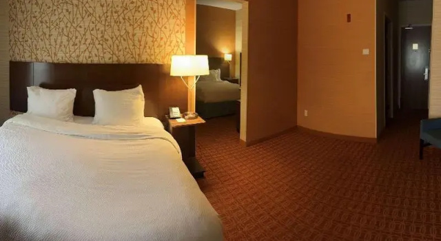 Четырёхместный номер Standard Comfort Inn & Suites