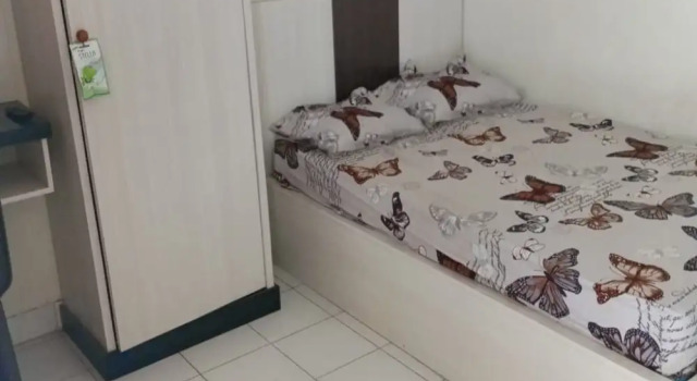 Номер Economy SPOT ON 93005 Berkah Kedawung Syariah Near Fakultas Farmasi Universitas Muhammadiyah Ahmad Dahlan Cirebon