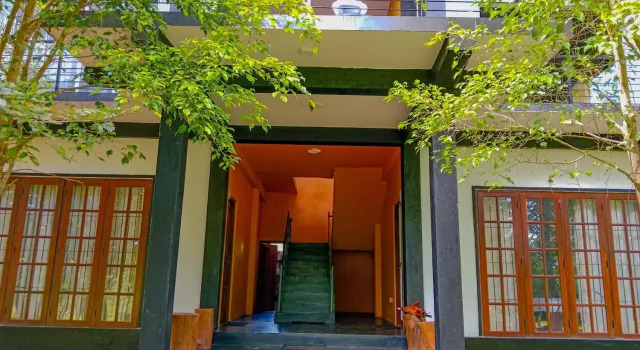 kumbura eco lodge
