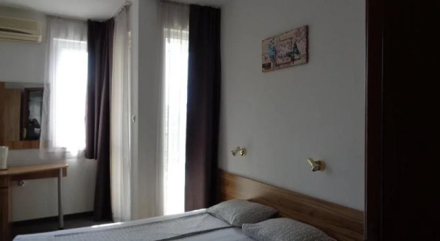 Vlasta Guest House