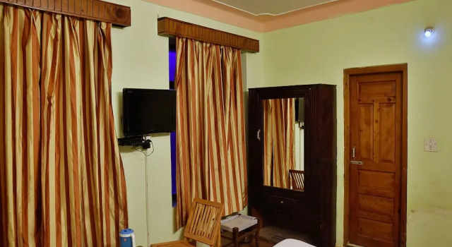 OYO 10268 New Manali INN, Забронировать Отель Отели Манали с завтраком, Завтраки