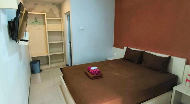 Camera Superior Hotel Karunia PKPRI