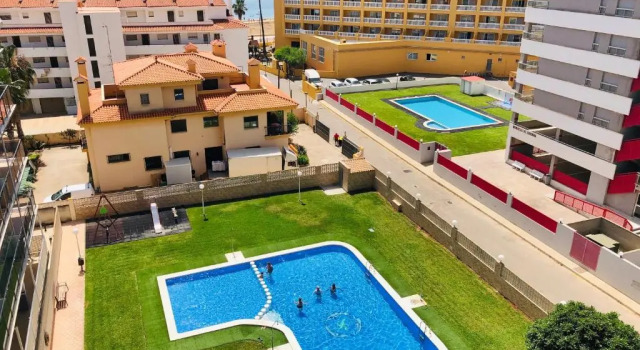 Paseo Maritimo 44