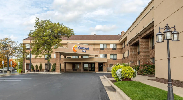 Двухместный люкс Comfort Inn Grand Rapids Airport