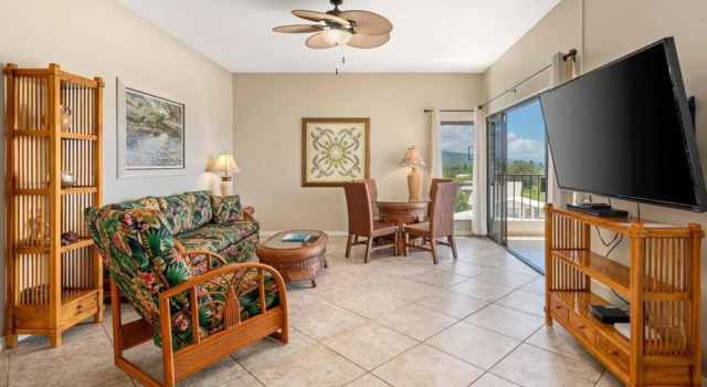 Big Island Royal Sea Cliff 705 by Coldwell Banker Island Vacations