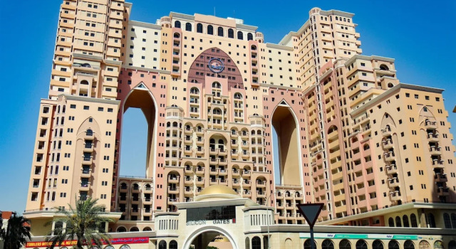Studio Apartment in Silicon Gates 1, Book Apartment Dubai Silicon Oasis Dubai
