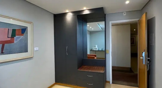 Get a Flat 1302 Bienal-Ibirapuera, Забронировать Отель Отели Сан-Пауло с бассейном, рядом с Museum of Contemporary Art MAC, Бассейн