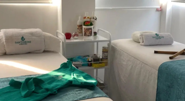 Apartasuites La Flora, Book Lejlighedshotel SPA-hoteller i Cali, nær La Flora Park, SPA