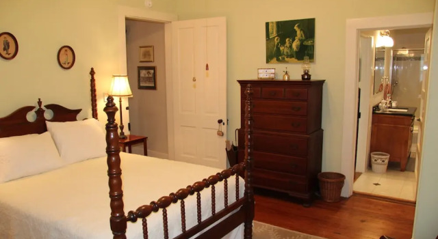 Номер Deluxe Riverboat Bed & Breakfast
