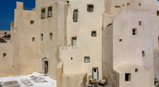 Exi Castle Suites
