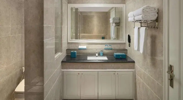 Двухместный номер Deluxe Wyndham Grand Phnom Penh Capital