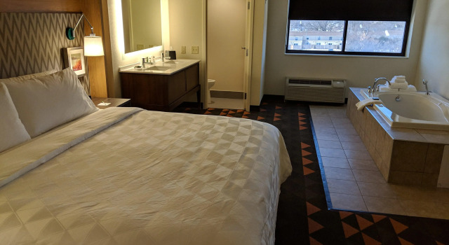 Holiday Inn Champaign, an IHG Hotel, Buchen Sie Hotel Hotels in Illinois mit Frühstück, Frühstück