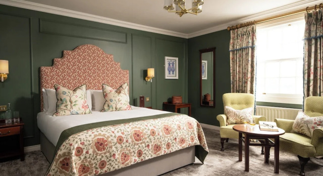 Номер Deluxe The Harbourview Hotel