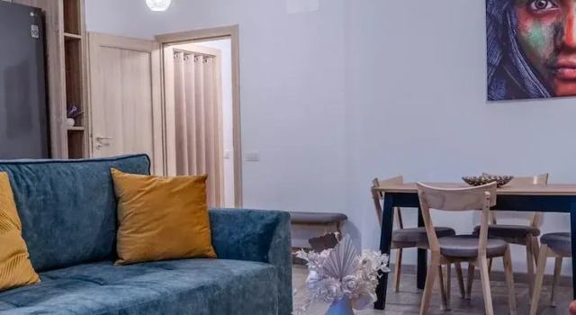 Апартаменты Deluxe c 1 комнатой с балконом и с видом на горы CH Apartments Urban Plaza
