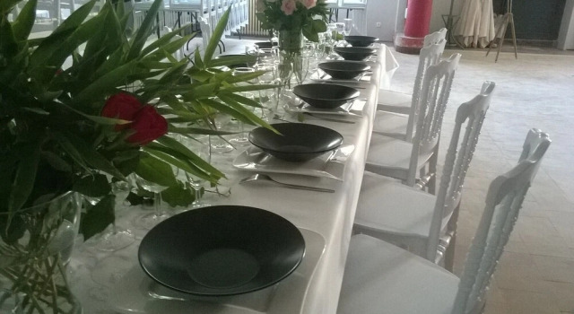 Le Café Des Fleurs, Prenota Hotel Hotel a Alvernia con parcheggio, Parcheggio