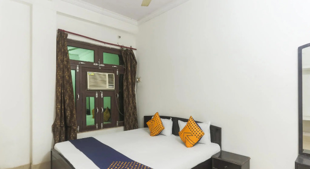 SPOT ON 46397 Leela Palace, Забронировать Отель Пратапгарх штат Уттар-Прадеш