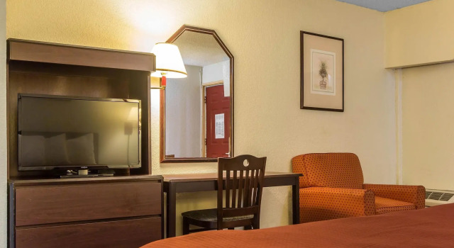 Rodeway Inn Marietta near Dobbins ARB Hotel, Boek Hotel Hotels in Georgia met parkeren, Parkeren