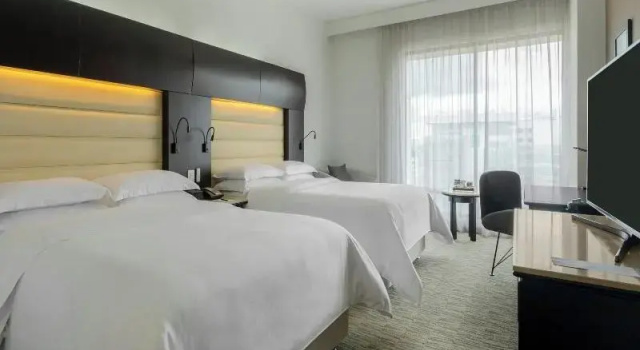 Четырёхместный клубный номер Standard Sheraton Bogotá Hotel