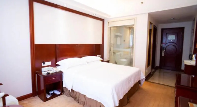 Двухместный номер Business Vienna Hotel Guangzhou Baiyun Street Yunbao