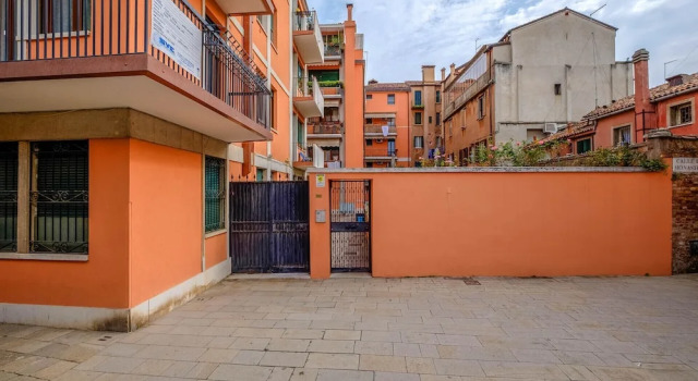 Casa Luminosa