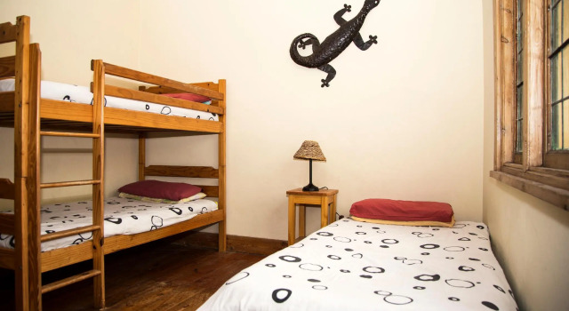 Трёхместный номер Standard Jikeleza International Backpacker Lodge