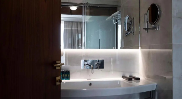 Двухместный номер Standard с видом на бассейн Select Hill Resort