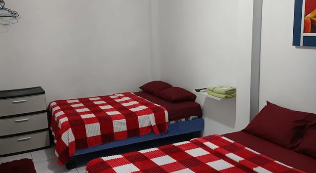 Четырёхместный семейный номер Standard Hostal Venecia- Tu Casa en Manta