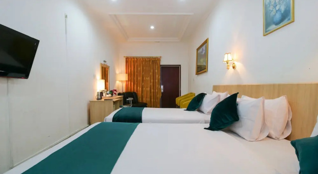Трёхместный семейный номер Standard Mariani International Hotel