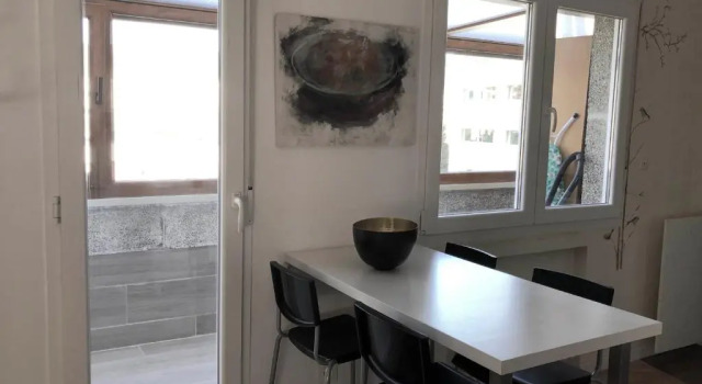 Maravillosa vivienda uso turistico con Parking VUT 921 AS, Забронировать Отель Овьедо Астурия, рядом с Статуя Вуди Аллена