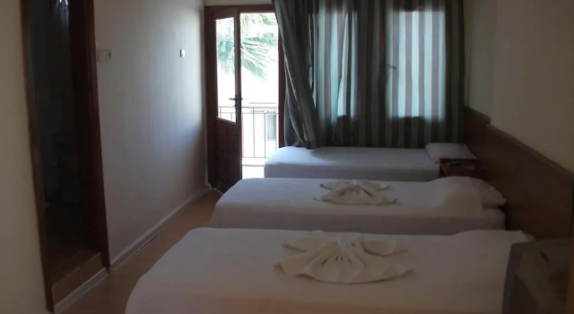 Tug Hotel